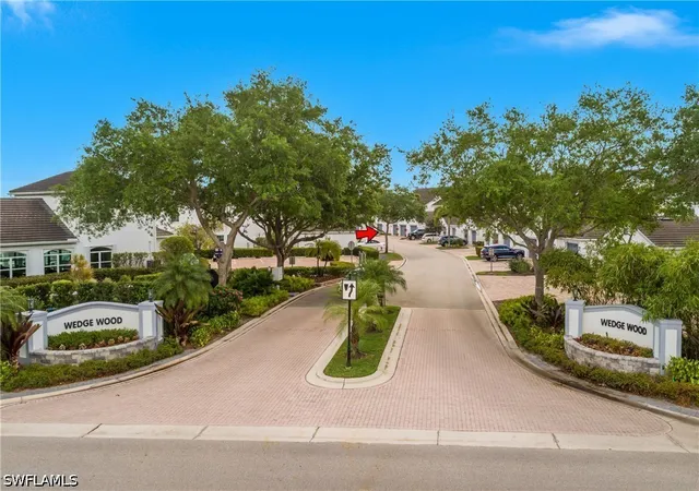 Photo 2 of Condo for sale at 5959 Sand Wedge Ln #403, Naples, FL 34110 | MLS# 226013530 | Listing updated on 2026-04-12