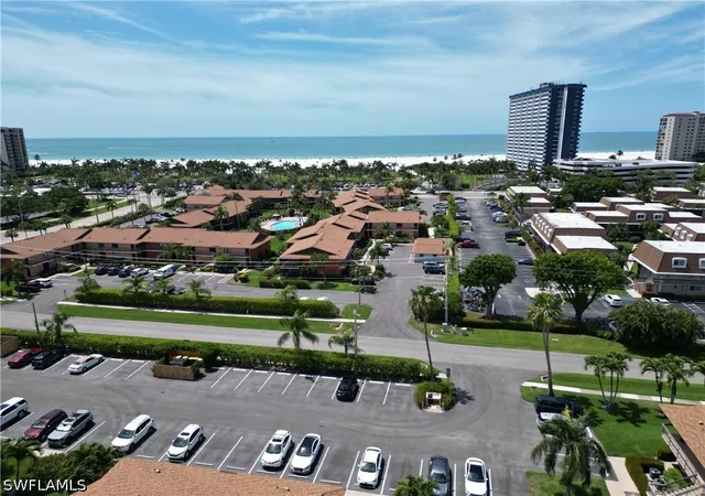 29th image of 61 Greenbrier St #7-105, Marco Island, FL 34145 | MLS# 226013393