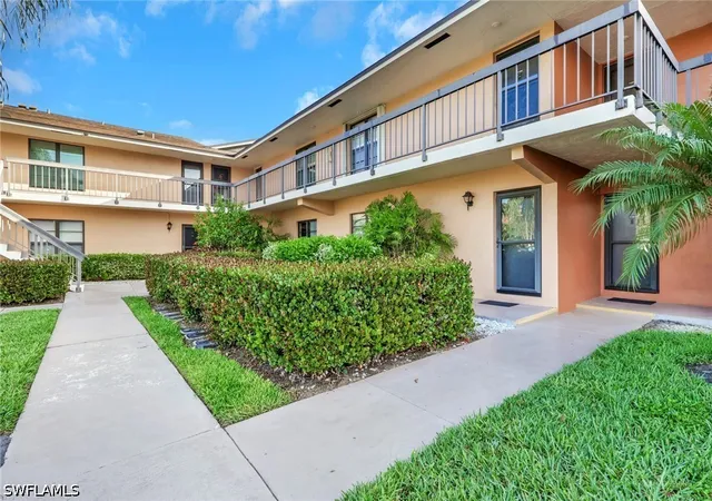 3rd image of 61 Greenbrier St, Marco Island, FL 34145