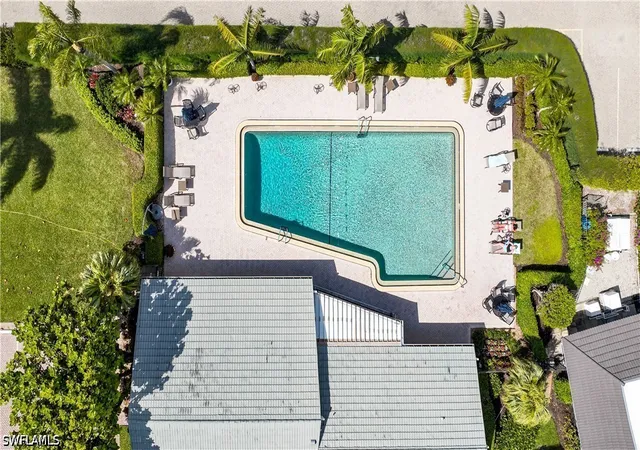 5th image of 3400 Gulf Shore Blvd N #J3, Naples, FL 34103 | MLS# 226013119