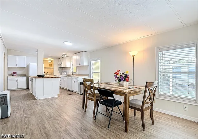 Photo 2 of Manufactured home for sale at 9 Moorhead Manor #9, Naples, FL 34112 | MLS# 226014270 | Listing updated on 2026-05-02