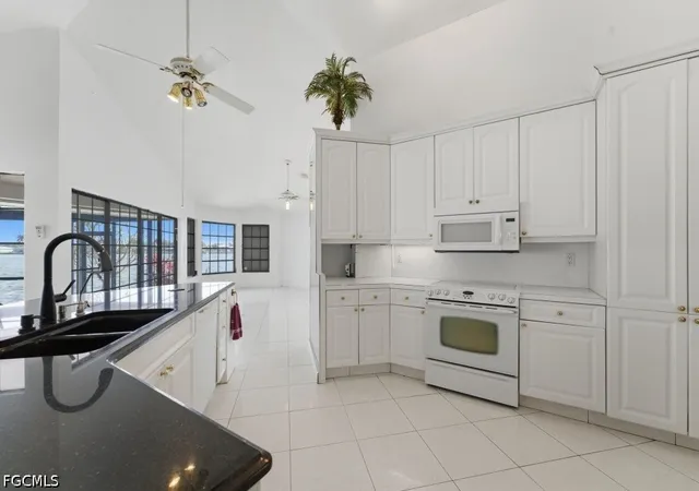 5th image of 837 Sw 2Nd Ave, Cape Coral, FL 33991 | MLS# 2026015876
