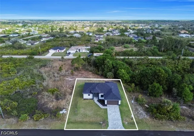 2nd image of 2808 61st St W, Lehigh Acres, FL 33971 | MLS# 2026015923