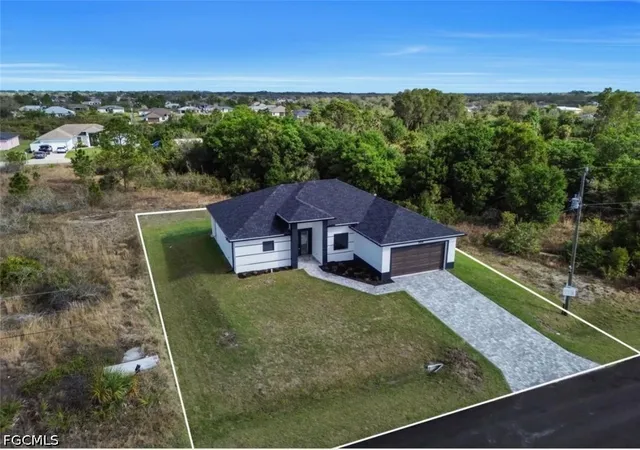 5th image of 2808 61st St W, Lehigh Acres, FL 33971 | MLS# 2026015923