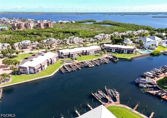 Listing Photo 1 - Condo for sale in building located at 200 Lenell Rd, Fort Myers Beach, FL 33931 - Unit #115