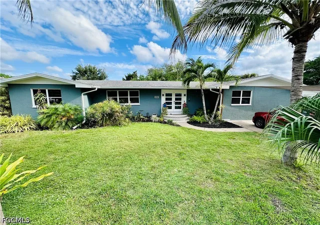 Homes for sale in Fort Myers, FL | 1262 Carlene Ave, Fort Myers, FL 33901 | MLS# 2026015966