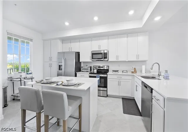 Listing Photo 4 - Condo for sale in building located at 43977 Boardwalk Loop, PUNTA GORDA, FL 33982 - Unit #2324