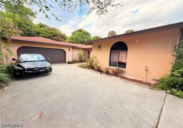 4th image of 3661 11Th Ave Sw, Naples, FL 34117 | MLS# 226014522