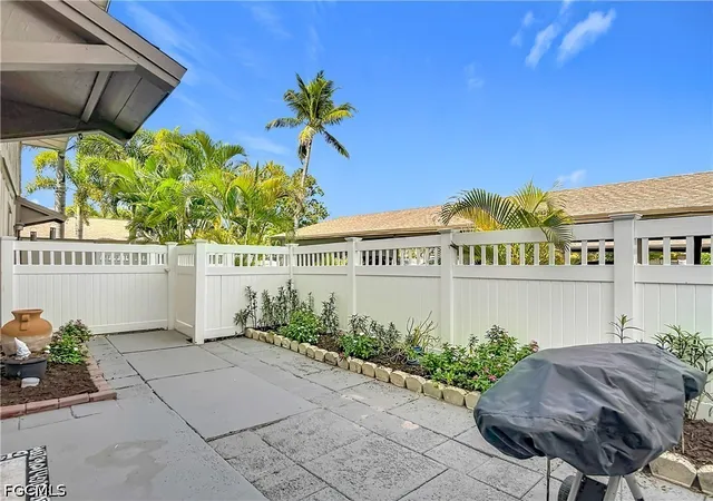 5th image of 4293 Island Circle #4, Fort Myers, FL 33919 | MLS# 2026016206