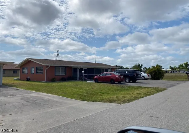 3rd image of 4827 Marine Dr, Cape Coral, FL 33904