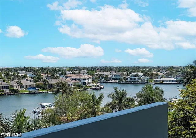 4th image of 4751 Gulf Shore Blvd N #704, Naples, FL 34103 | MLS# 226014536