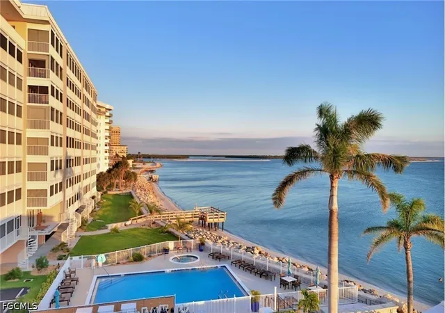 Homes for sale in Marco Island, FL | 1020 S Collier Blvd, Marco Island, FL 34145
