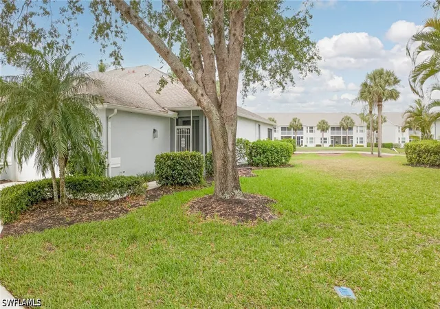 Photo 2 of Townhouse for sale at 20676 Candlewood Holw, Estero, FL 33928 | MLS# 226013670 | Listing updated on 2026-08-03