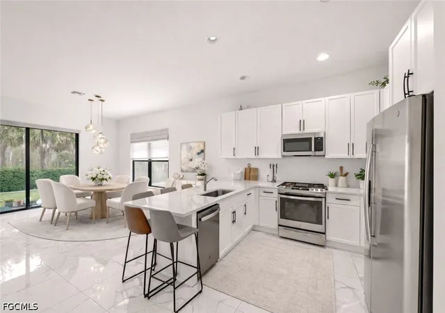 Photo 4 of Sale Pending at 20326 Fair Oak Ln, Estero, FL 33928 | MLS# 2026016427 | Listing updated on 2026-06-16