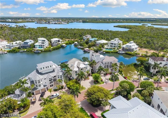 50th image of 232 Barefoot Beach Blvd, Bonita Springs, FL 34134 | MLS# 226014401