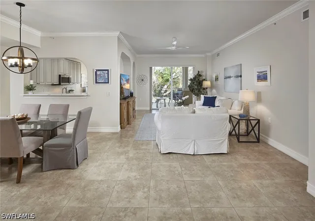 3rd image of 850 6Th Ave N, Naples, FL 34102