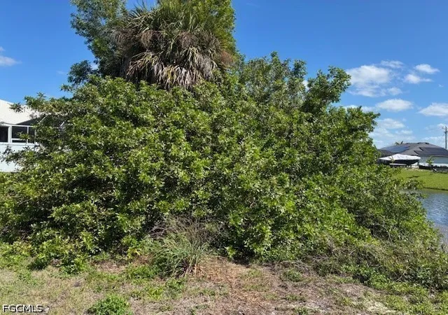 Photo 2 of Land for sale at 127 Se 16th Place, Cape Coral, FL 33990 | MLS# 2026016461 | Listing updated on 2026-08-10
