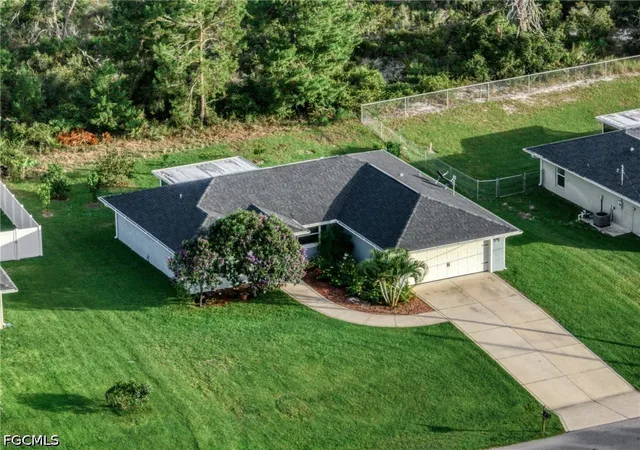 1st image of 112 Bimini St Ne, Lake Placid, FL 33852 | MLS# 2026016523