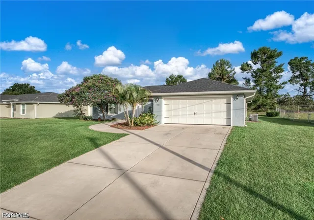 3rd image of 112 Bimini St Ne, Lake Placid, FL 33852 | MLS# 2026016523