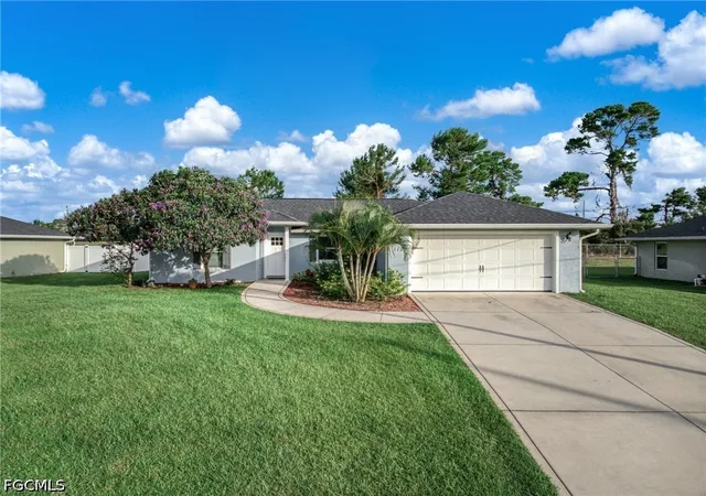 4th image of 112 Bimini St Ne, Lake Placid, FL 33852 | MLS# 2026016523
