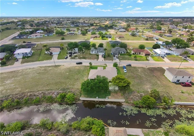 Photo 3 of Single family home for sale at 1315 Ne 20th Avenue, Cape Coral, FL 33909 | MLS# 226014563 | Listing updated on 2026-04-08