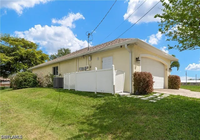 Photo 4 of Single family home for sale at 1315 NE 20th Avenue, Cape Coral, FL 33909 | MLS# 226014563 | Listing updated on 2026-04-08