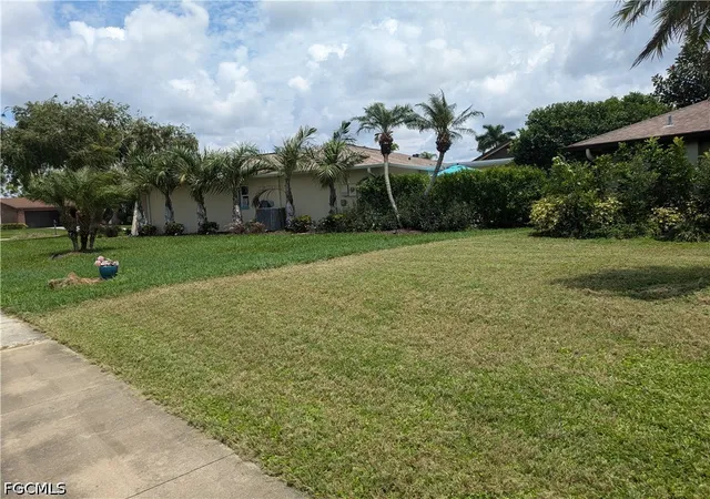 4th image of 104 Fleur De Lis Ln, Naples, FL 34112 | MLS# 2026016594