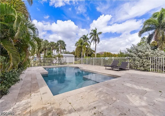 4th image of 416 Seaworthy Rd, North Fort Myers, FL 33903 | MLS# 2026016610