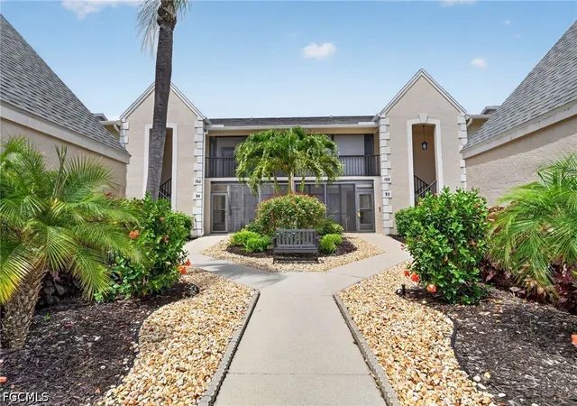 3rd image of 12130 Kelly Grns Blvd, Fort Myers, FL 33908