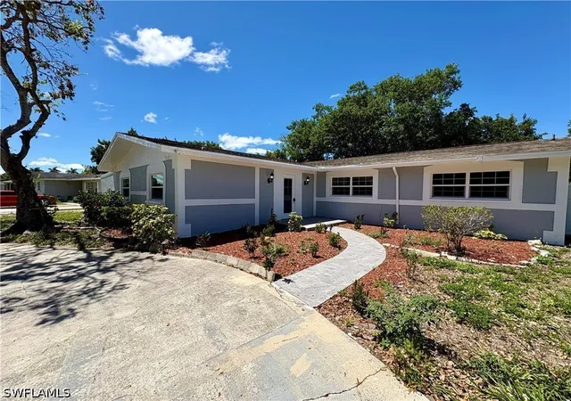 Homes for sale in Naples, FL | 2101 43rd Ter Sw, Naples, FL 34116 | MLS# 226014308