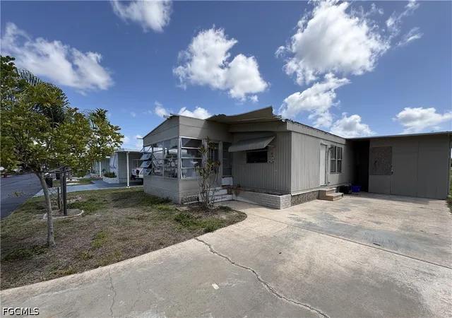 Homes for sale in North Fort Myers, FL | 661 Coral Ln, North Fort Myers, FL 33917 | MLS# 2026016695