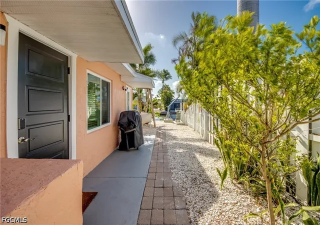 48th image of 2589 Bayshore Dr, Matlacha, FL 33993 | MLS# 2026016796