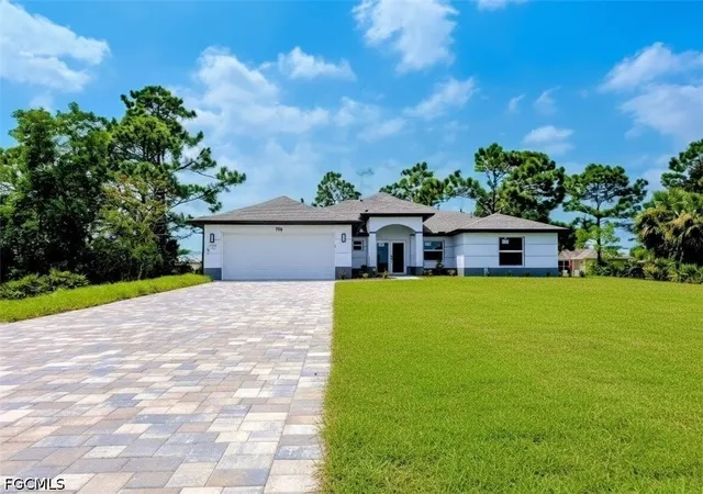 Photo 1 of Single family home for sale at 798 Bell Blvd S, Lehigh Acres, FL 33974 | MLS# 2026016801 | Listing updated on 2026-06-02