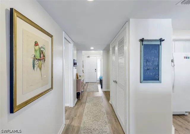 Listing Photo 3 - Condo for sale in building located at 21 Bluebill Ave, Naples, FL 34108 - Unit #B905