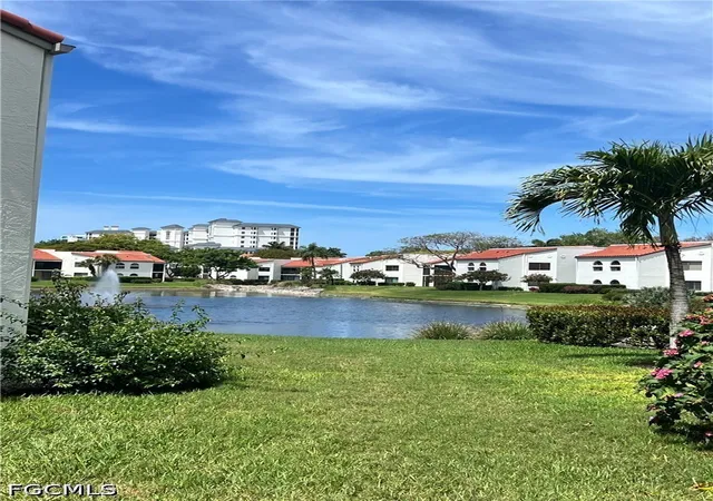 5th image of 619 Beachwalk Cir, Naples, FL 34108