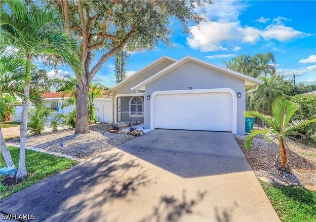 Photo 1 of Single family home for sale at 718 95th Avenue N, Naples, FL 34108 | MLS# 226015217 | Listing updated on 2026-09-24