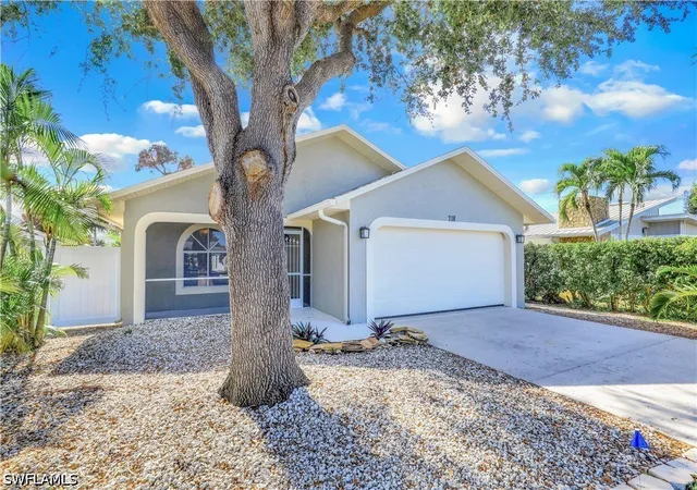 Photo 2 of Single family home for sale at 718 95th Avenue N, Naples, FL 34108 | MLS# 226015217 | Listing updated on 2026-09-24