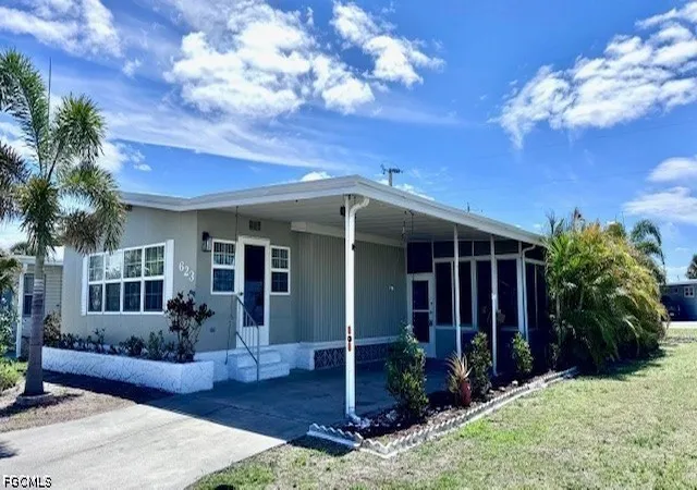 Photo 3 of Manufactured home for sale at 5512 Salem Ln, North Fort Myers, FL 33917 | MLS# 2026016946 | Listing updated on 2026-04-11