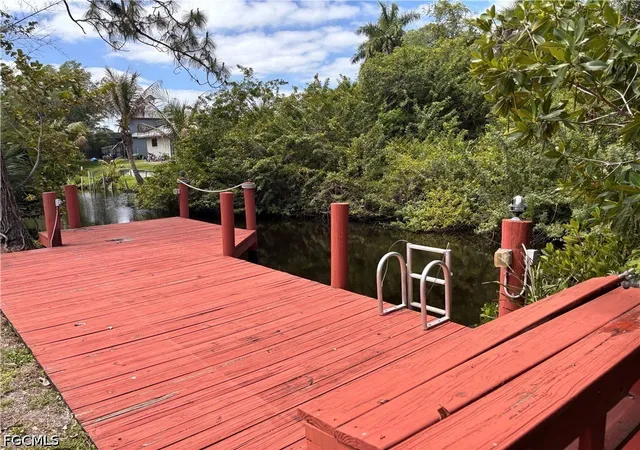 3rd image of 1933 Flamingo Dr, North Fort Myers, FL 33917 | MLS# 2026016972