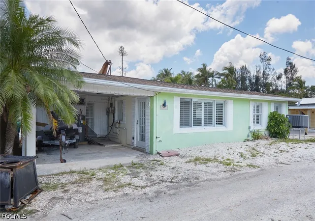 2nd image of 2647 Pine St, Matlacha, FL 33993 | MLS# 2026016983