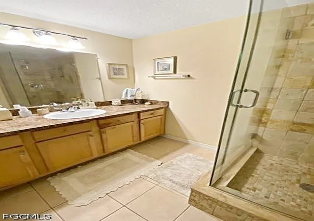 Listing Photo 5 - Condo for sale in building located at 3334 N Key Dr, North Fort Myers, FL 33903 - Unit #8