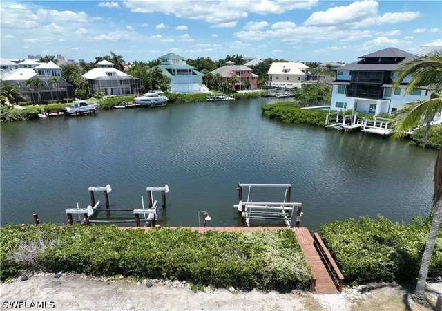 4th image of 205 Bayfront Dr, Bonita Springs, FL 34134 | MLS# 226015378