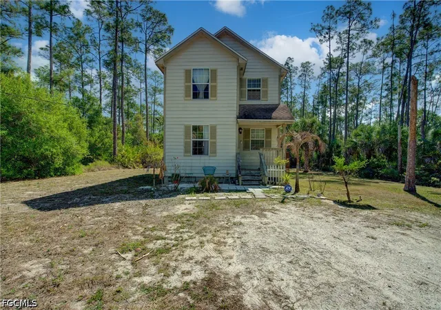 Photo 1 of Single family home for sale at 1002 Henry Ave, Lehigh Acres, FL 33972 | MLS# 2026017236 | Listing updated on 2026-09-01