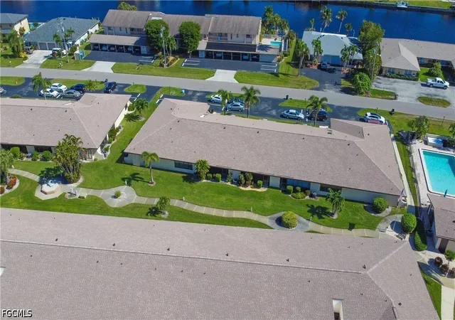 16th image of 3906 Se 11th Pl #604, Cape Coral, FL 33904 | MLS# 2026017250