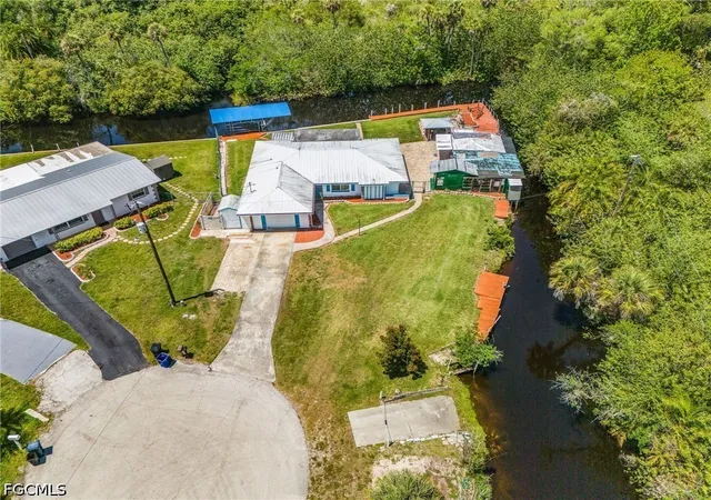 Photo 1 of Single family home for sale at 93 Glenmont Dr W, North Fort Myers, FL 33917 | MLS# 2026017251 | Listing updated on 2026-06-30