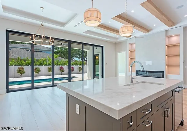 4th image of 1102 9Th Ave N, Naples, FL 34102 | MLS# 226006934
