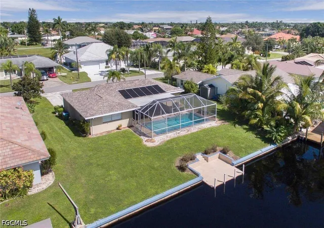 22nd image of 2022 Se 29th Ln, Cape Coral, FL 33904 | MLS# 2026017276