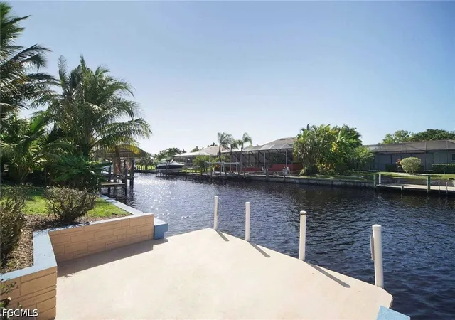 4th image of 2022 Se 29Th Ln, Cape Coral, FL 33904 | MLS# 2026017276