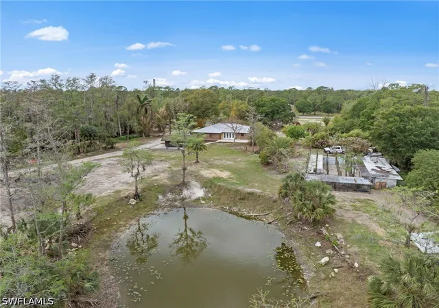 Photo 3 of Manufactured home for sale at 7291 Westwood Acres Rd, Fort Myers, FL 33905 | MLS# 226014667 | Listing updated on 2026-07-14