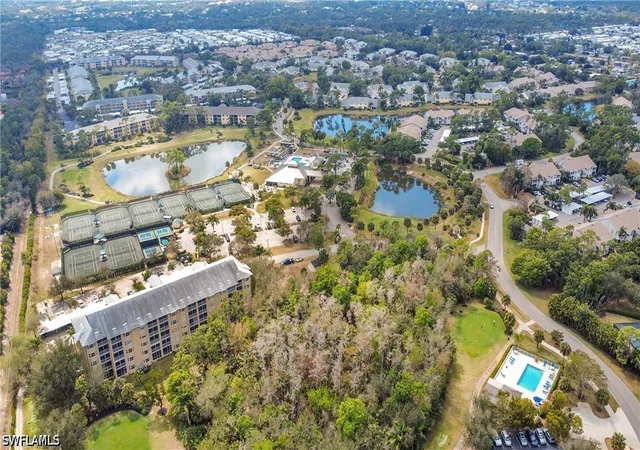 2nd image of 19880 Breckenridge Dr, Estero, FL 33928